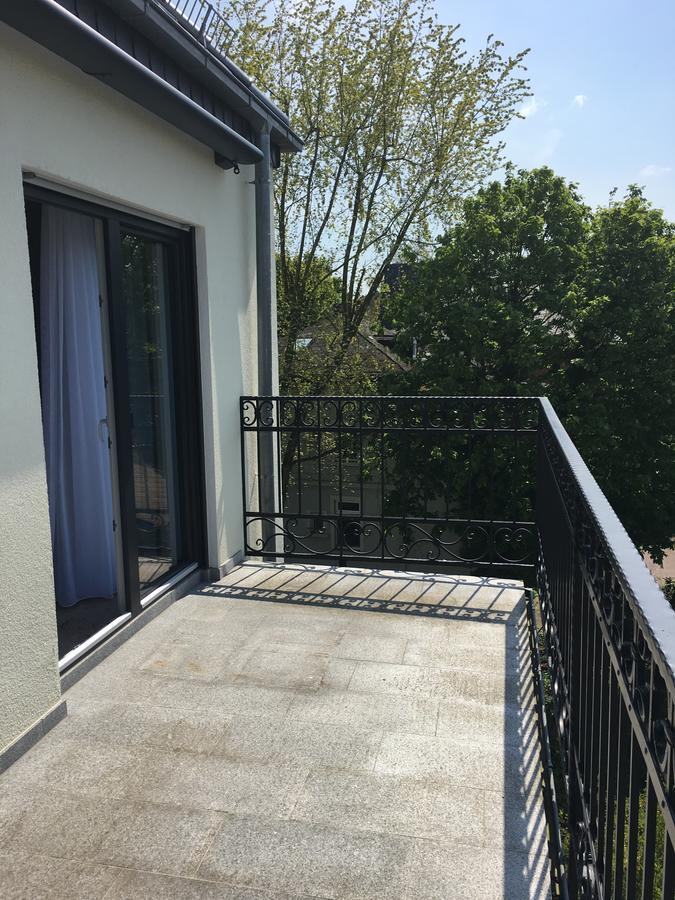 Merkel Villa Apartamente Wiesbaden Esterno foto